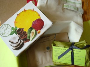 birchbox - april 2012 - 01